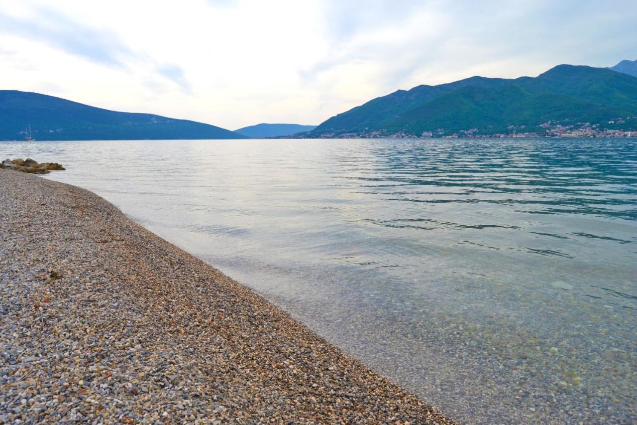 Tivat Apartments Экстерьер фото